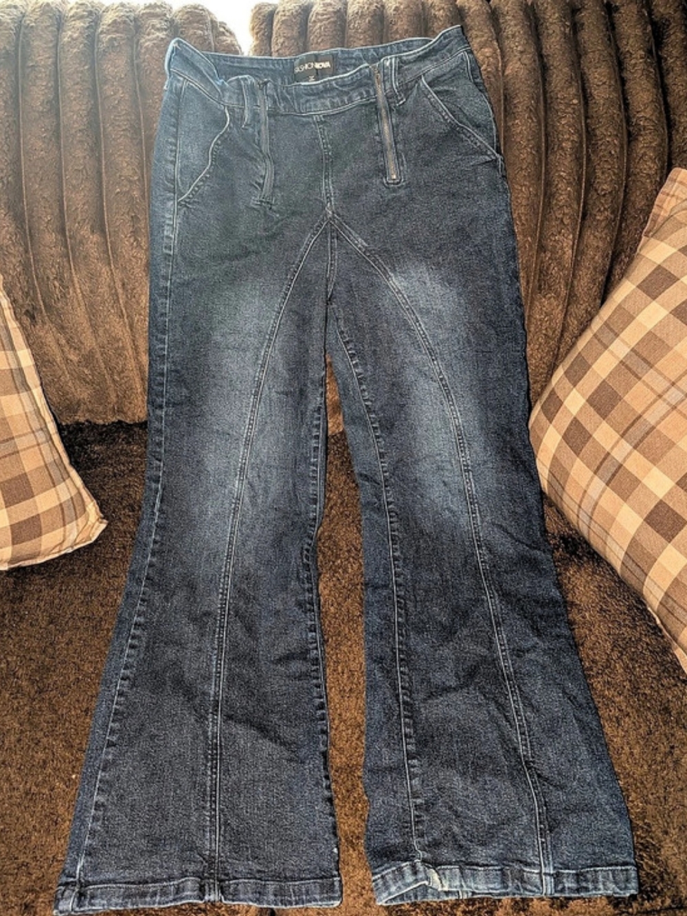 Fashion Nova Flare Jeans in Blue Waist 13 Like New